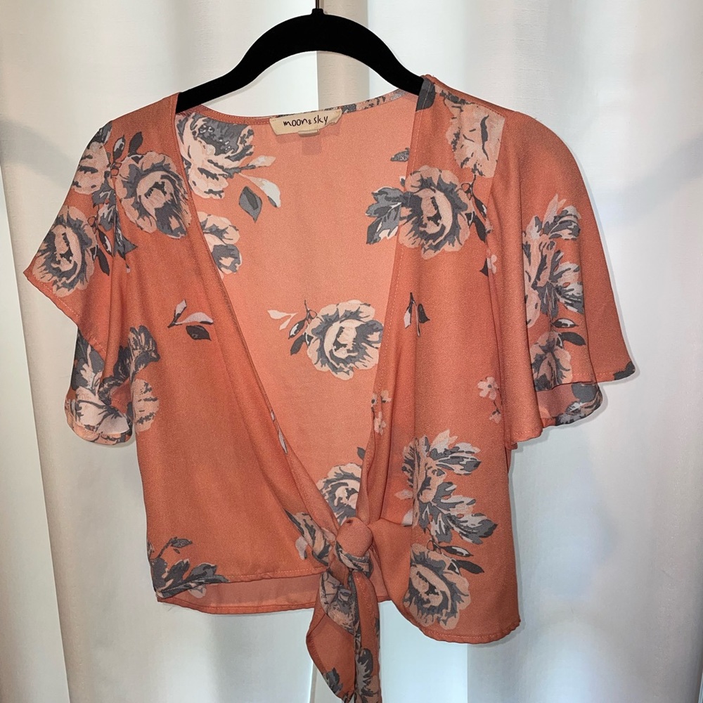Buckle wrap blouse